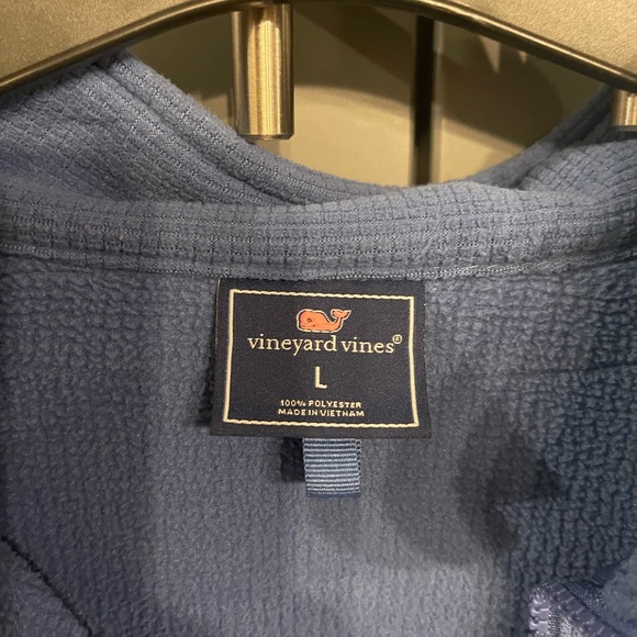 Vineyard Vines Pullover - Picture 3 of 3